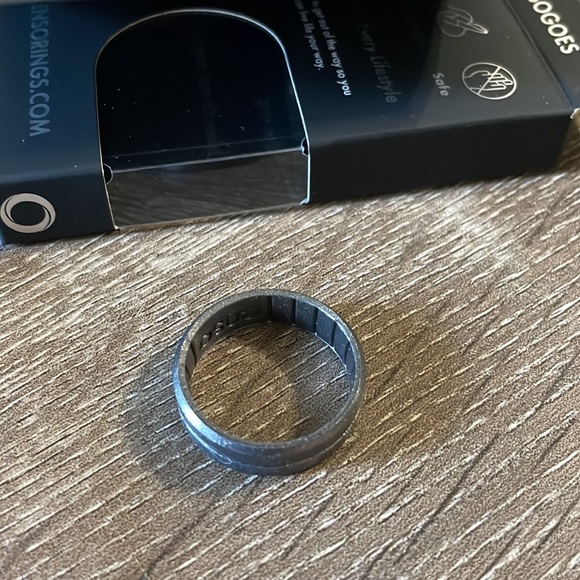 Enso platinum silicone ring - Picture 9 of 10